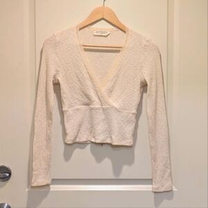 $5 Item! Audrey 3+1 S Waffle Knit Cream Crop Top w Lace Collar- SEE SIZE NOTES